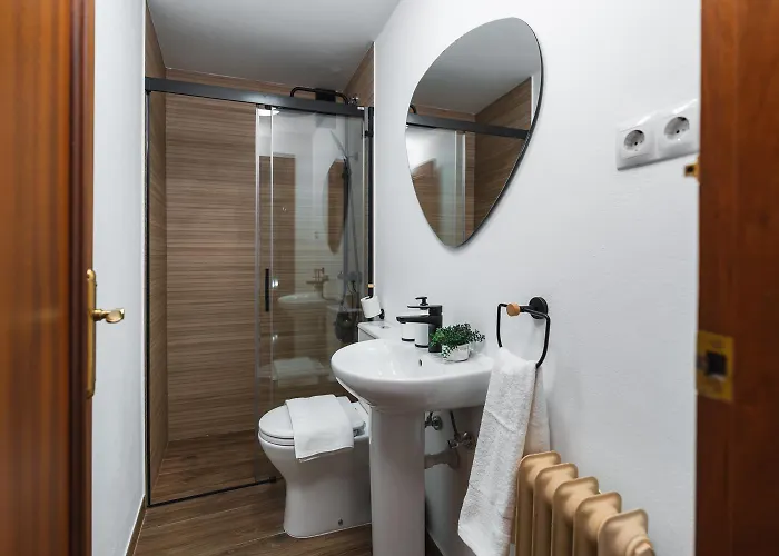 Avenida Del Sur Con Parking 그라나다